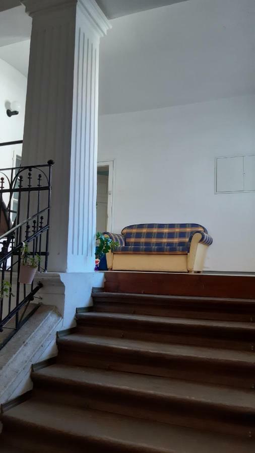 Big Modern Doubleroom Near Cathedral Кошице Екстериор снимка